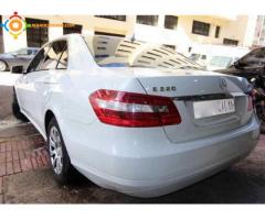 MERCEDES CLASSE E220 DIESEL 2011 240 000 DH