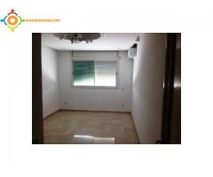 Appartement avec prestation de qualité à  Hay Riad