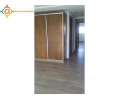 Appartement avec prestation de qualité et terrasse