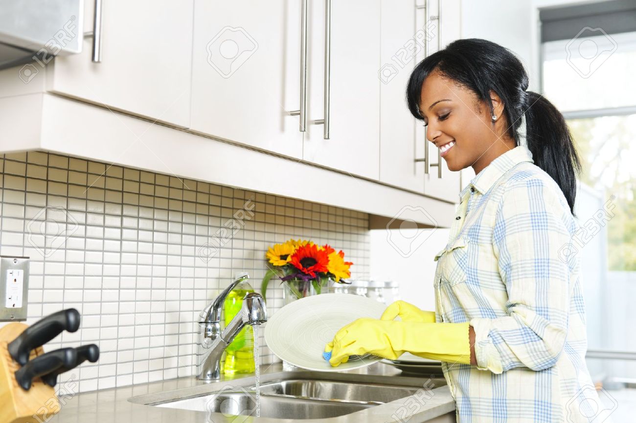 Agence (femme de ménage , nounou , garde malade cuisinière Agence (femme de ménage , nounou , garde malade cuisinière