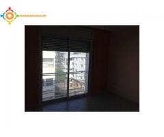Appartement F4 avec prestation de qualité à Agdal