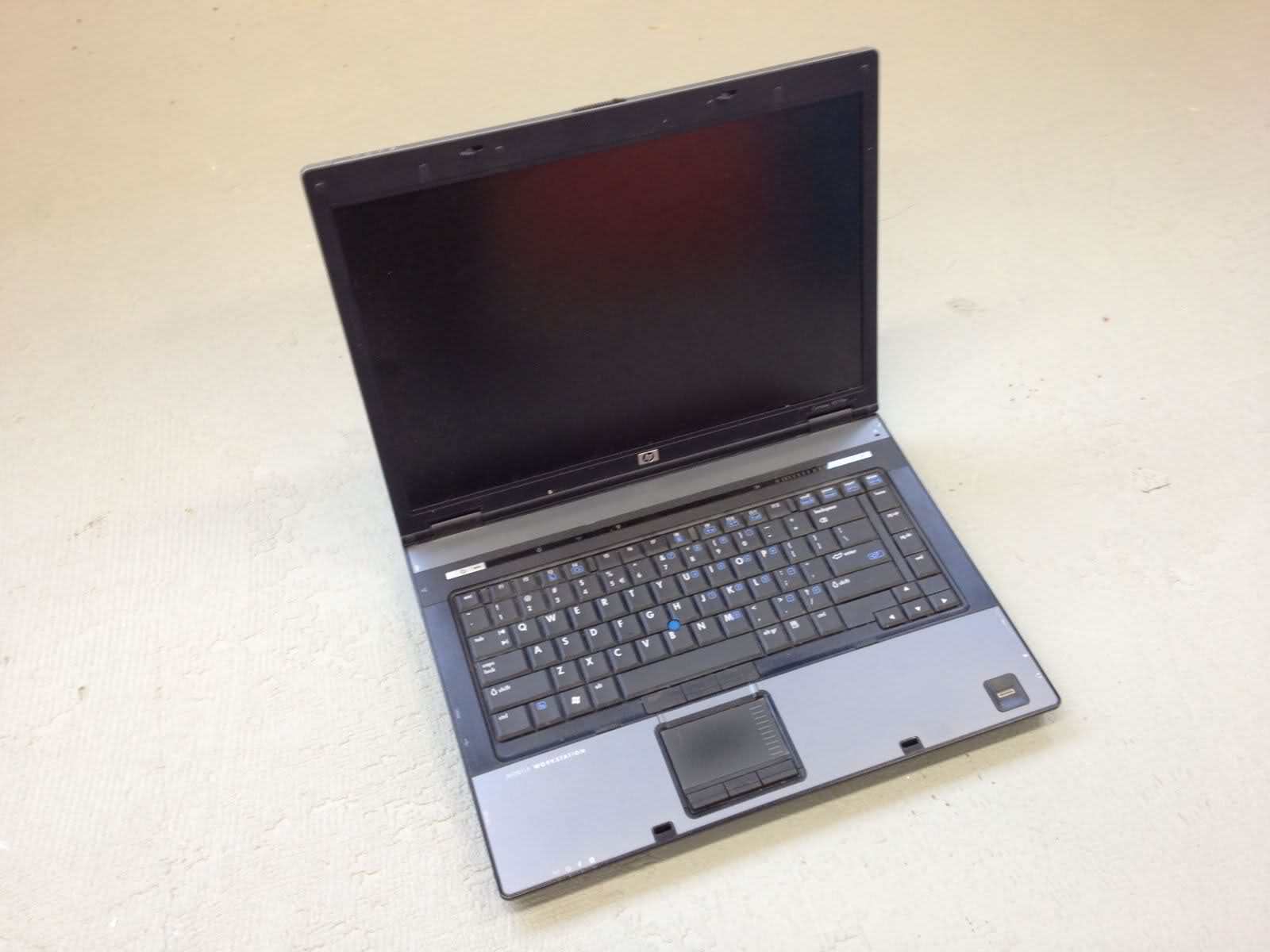 HP 8710 W