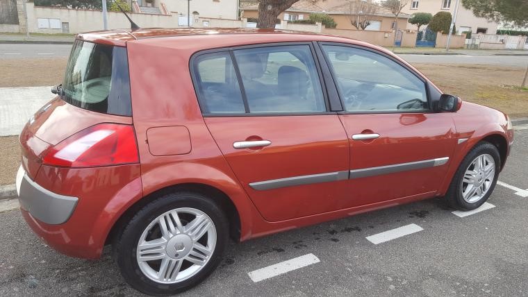 Renault Megane 1.9 dci 120ch Renault Megane 1.9 dci 120ch