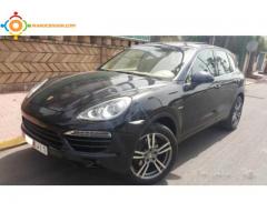 PORSCHE CAYENNE DIESEL 2012