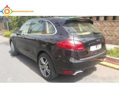 PORSCHE CAYENNE DIESEL 2012